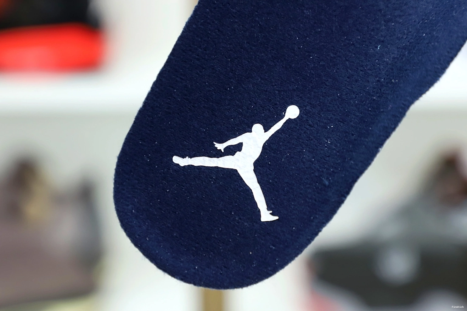 MIDNIGHT RETRO 11 JORDAN NAVY AIR 0115